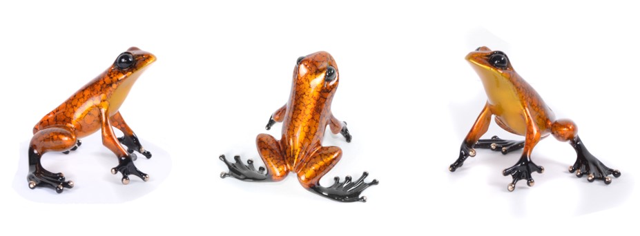 Bronze frog Rum Runner