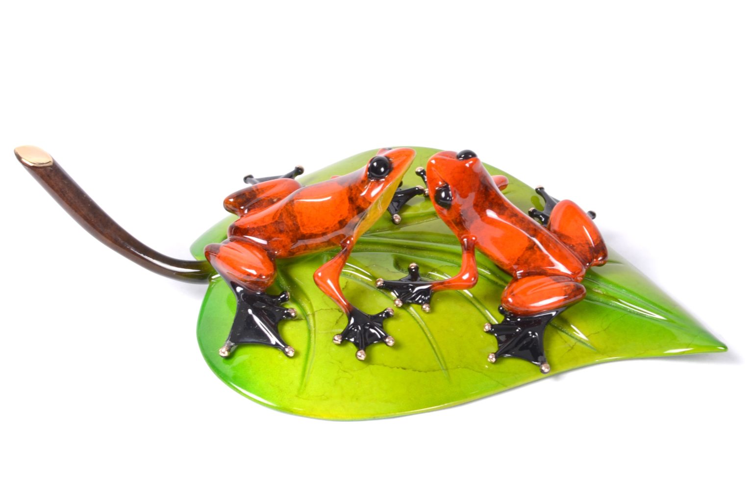 love-at-first-sight-bronze-frogs